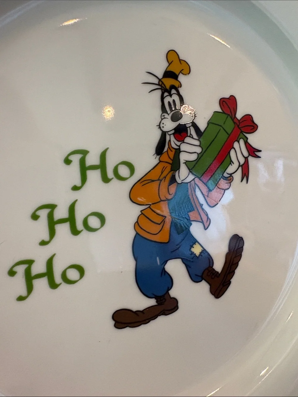 Mickey’s Vintage Holiday‎ Disney Goofy Ho, Ho, Ho Christmas Plate